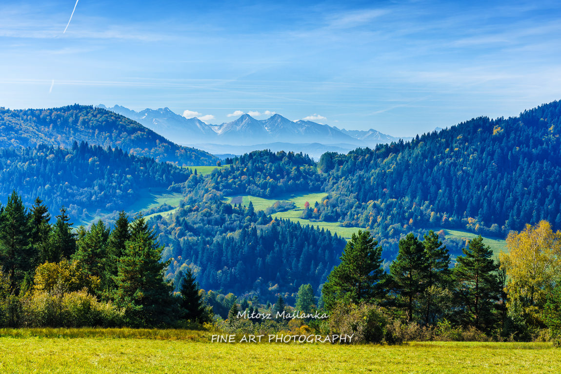 Pieniny Panorama with a view of the Tatras on a sunny warm autumnal day