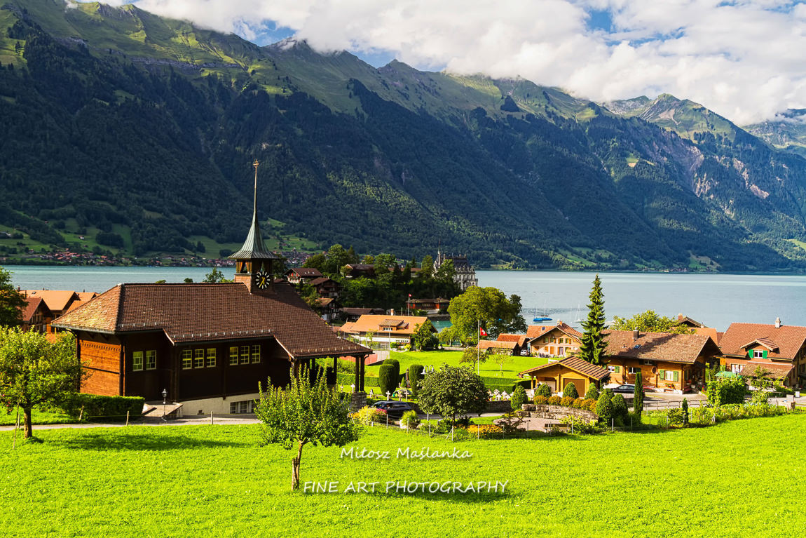 View of buildings on Lake Brienz See in Switzerland.