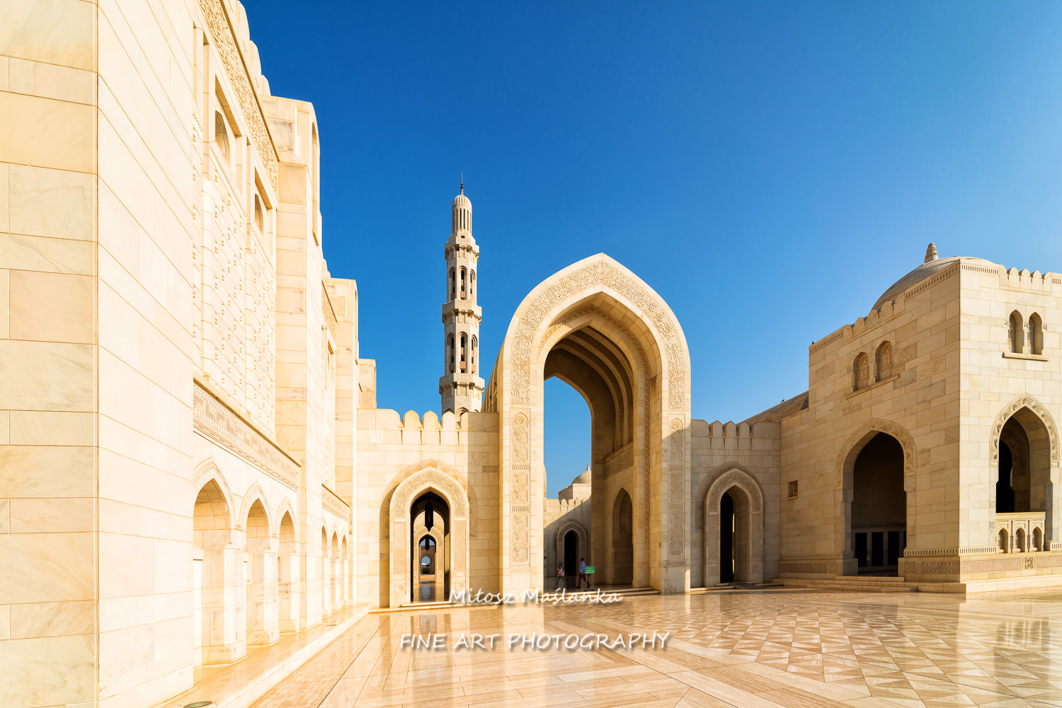 Sultan Qaboos Grand Mosque. Grand mosque In Muscat. The Muscat m